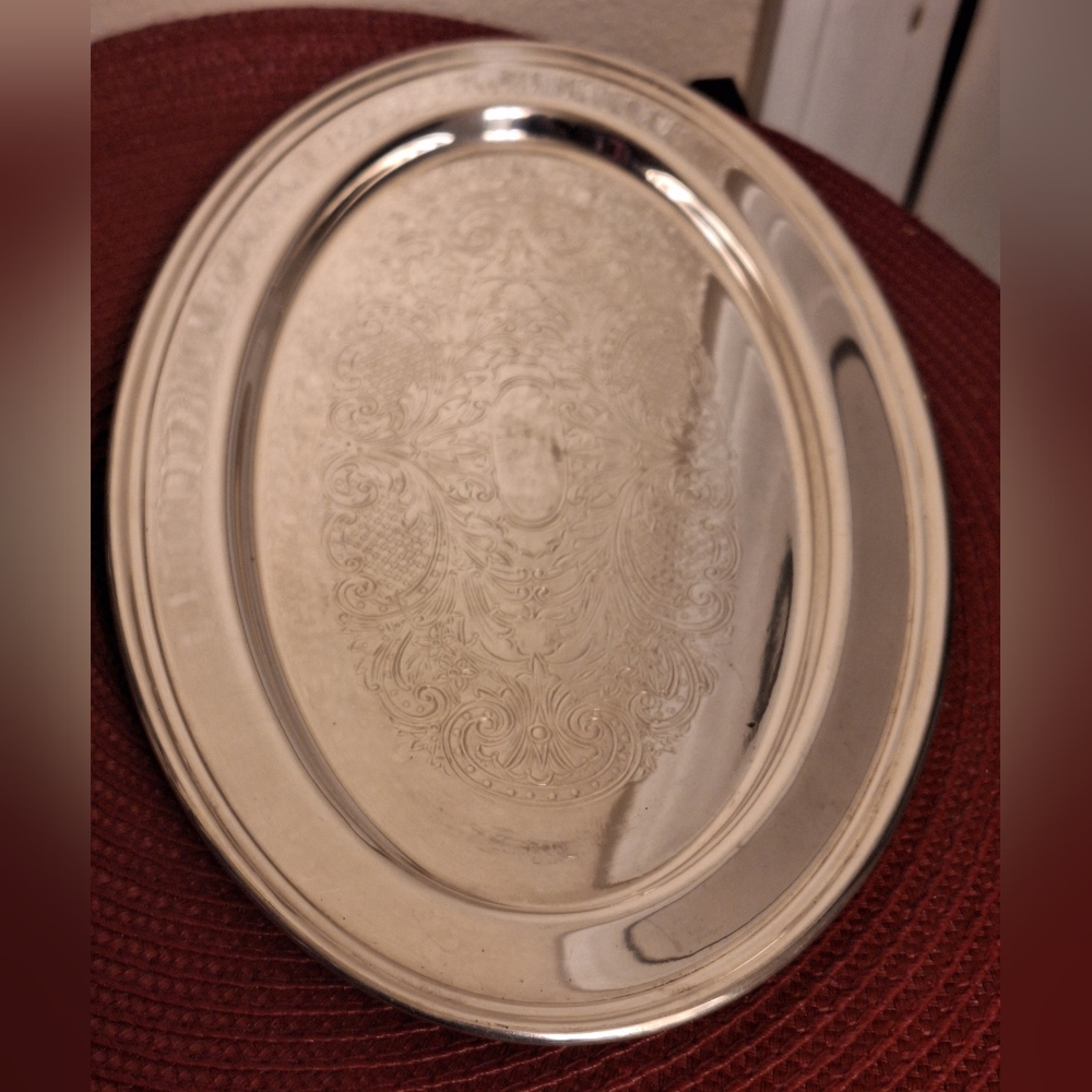 Beautiful oval plate Silver Plated